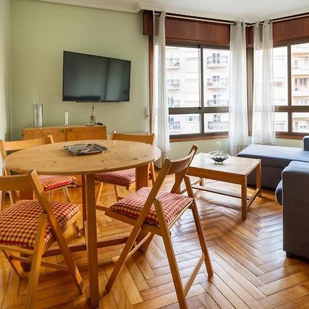 Apartamento Centro De Vigo Con Paking Gratuito Exteriör bild