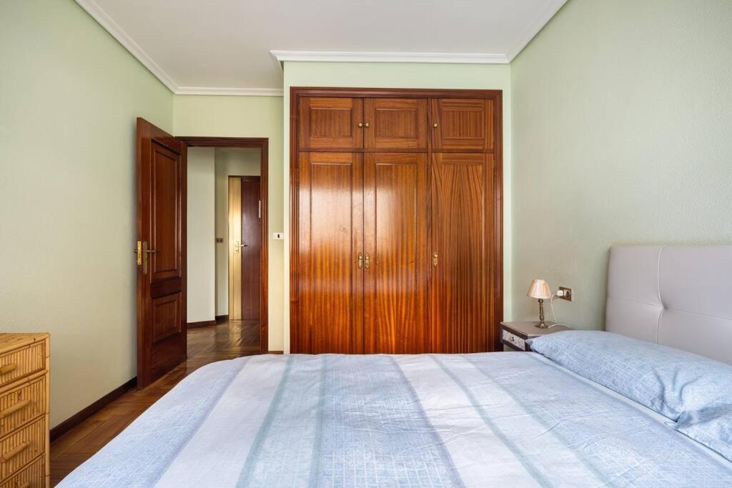 Apartamento Centro De Vigo Con Paking Gratuito Exteriör bild