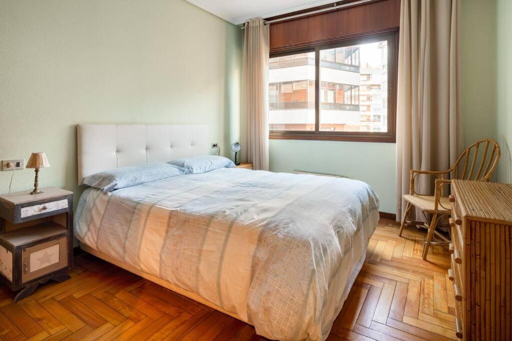 Apartamento Centro De Vigo Con Paking Gratuito Exteriör bild