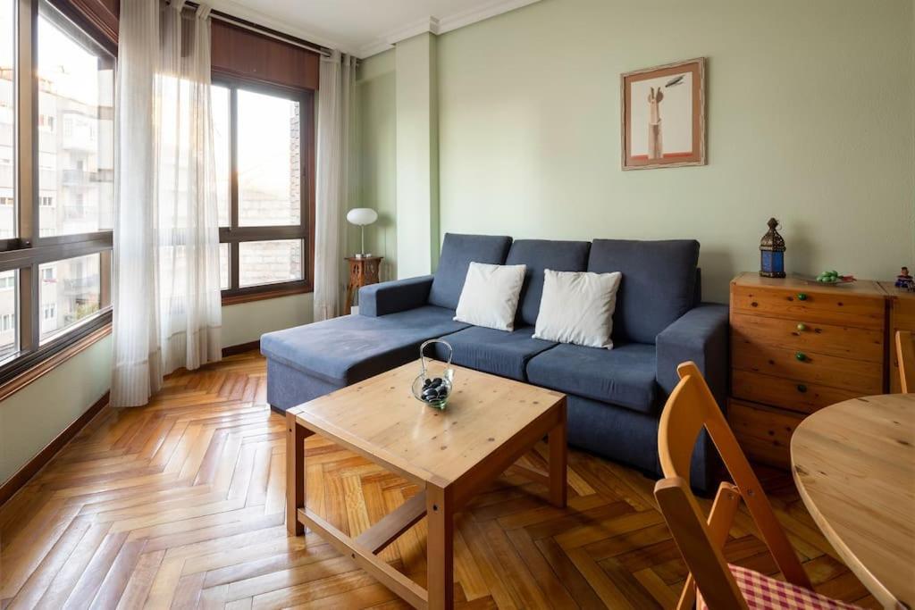 Apartamento Centro De Vigo Con Paking Gratuito Exteriör bild