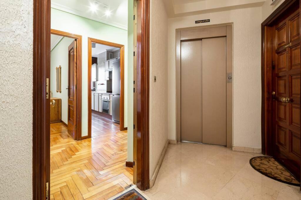 Apartamento Centro De Vigo Con Paking Gratuito Exteriör bild
