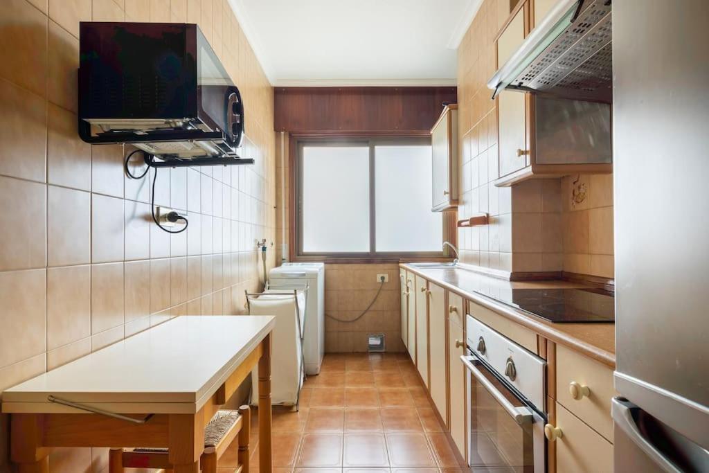 Apartamento Centro De Vigo Con Paking Gratuito Exteriör bild